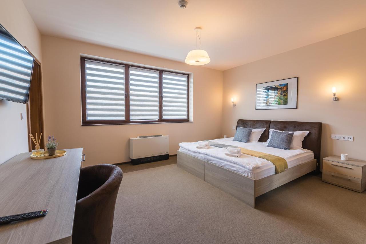 Hotel Pensiunea Select